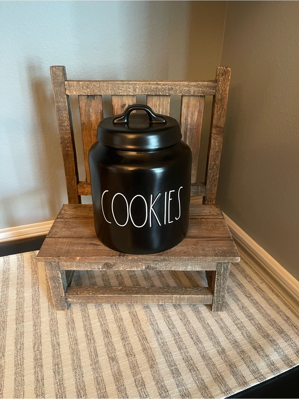 NEW - Rae Dunn Black Ceramic COOKIE Canister with Lid - Farm House